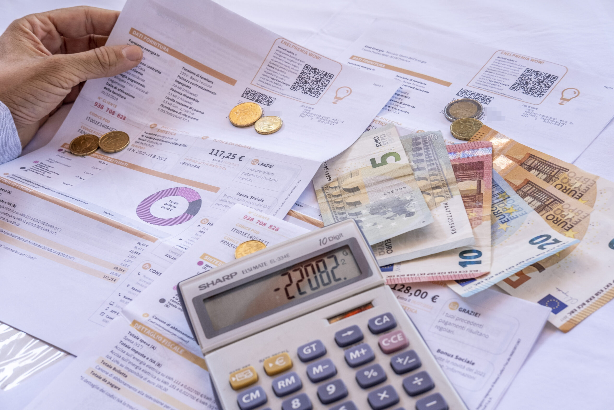 Buonomo e Biondo: “Misure su caro energia da migliorare”